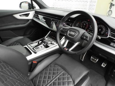 2024 AUDI Q7 thumbnail 18