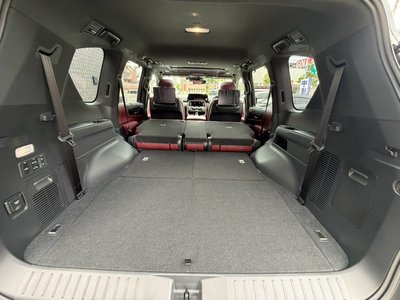 2025 Lexus LX thumbnail 54