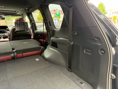 2025 Lexus LX thumbnail 57