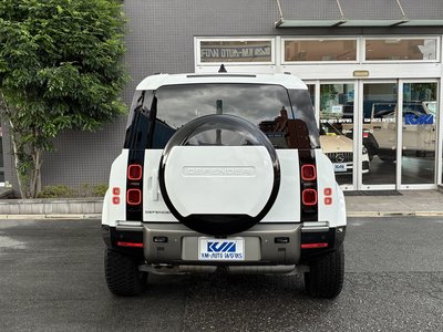 2025 LAND Rover DEFENDER thumbnail 17