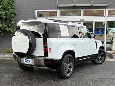 2025 LAND Rover DEFENDER photo 2