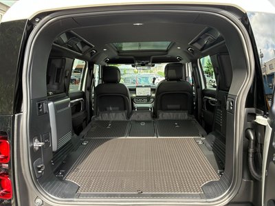 2025 LAND Rover DEFENDER thumbnail 87