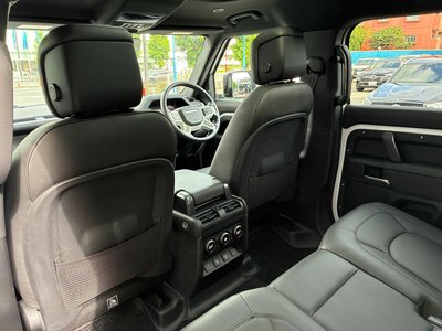 2025 LAND Rover DEFENDER thumbnail 33