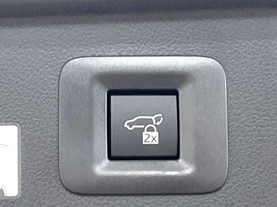 2025 Toyota ALPHARD — фото 31