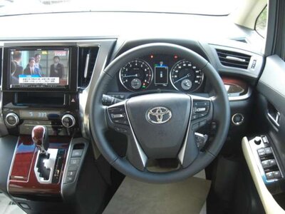صورة 19 لـ 2017 Toyota ALPHARD
