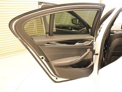 صورة مصغرة 23 لـ 2022 BMW Alpina D5