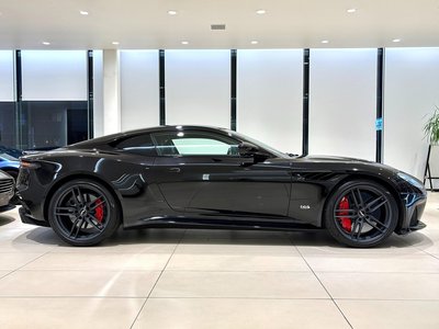 2019 Aston Martin DBS SUPERLEGGERA 照片 39