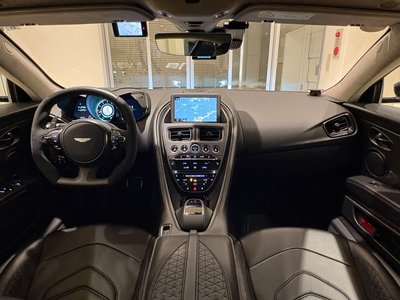 2019 Aston Martin DBS SUPERLEGGERA 照片 25