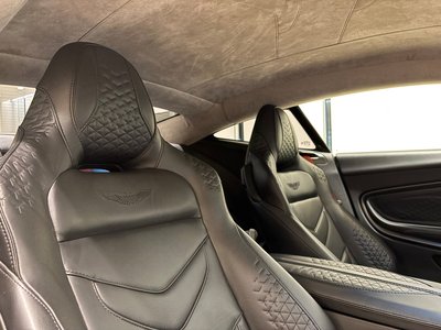 صورة 8 لـ 2019 Aston Martin DBS SUPERLEGGERA