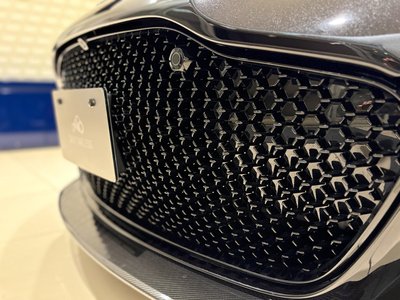 2019 Aston Martin DBS SUPERLEGGERA 照片 31