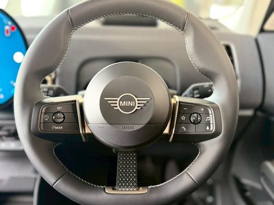 صورة 13 لـ 2025 MINI COOPER COUNTRYMAN