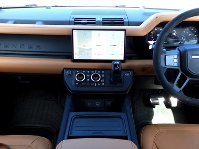 2024 LAND Rover DEFENDER thumbnail 17