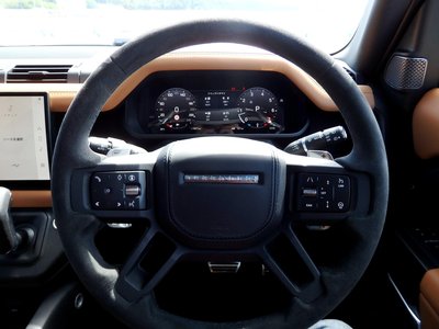 2024 LAND Rover DEFENDER photo 14