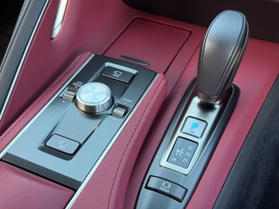 2023 Lexus LC CONVERTIBLE thumbnail 39
