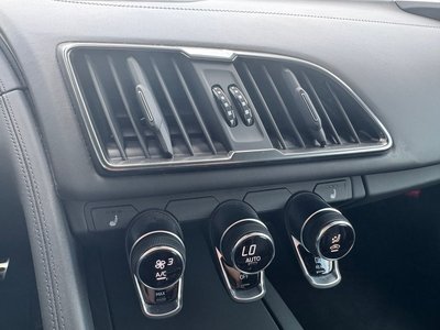 صورة 29 لـ 2019 AUDI R8 SPYDER