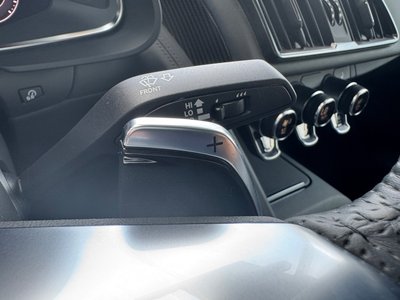 صورة 21 لـ 2019 AUDI R8 SPYDER