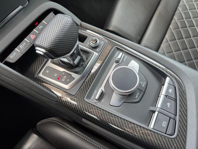 صورة 31 لـ 2019 AUDI R8 SPYDER