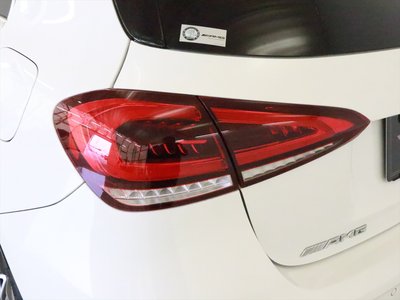 صورة 9 لـ 2021 Mercedes-BENZ A-CLASS AMG