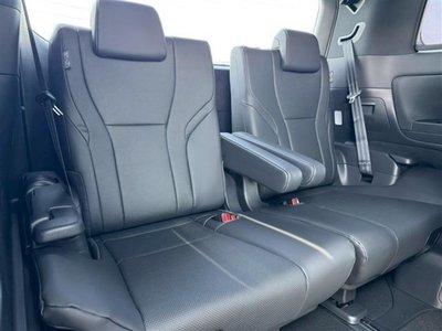 2026 Toyota ALPHARD — фото 57