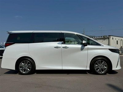 2026 Toyota ALPHARD — фото 11