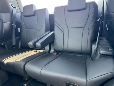 2026 Toyota ALPHARD — фото 61