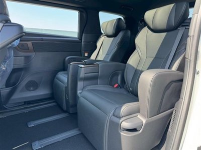 2026 Toyota ALPHARD — фото 62
