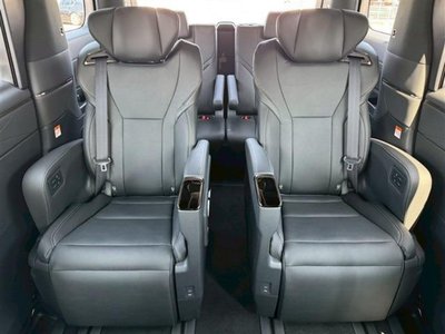 2026 Toyota ALPHARD — фото 72