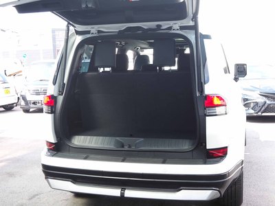 2025 Lexus GX thumbnail 60