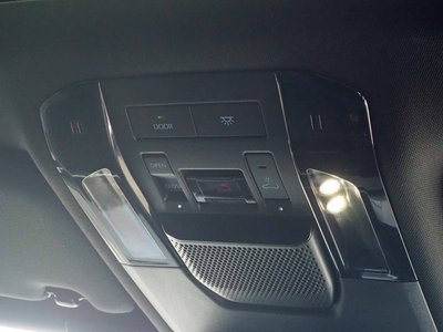 2025 Lexus GX thumbnail 29