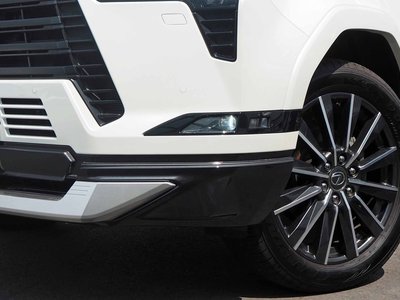 2025 Lexus GX thumbnail 16