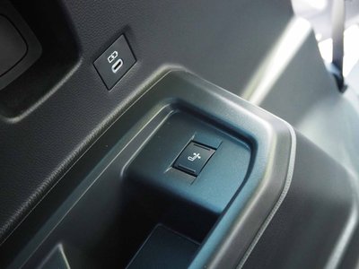 2025 Lexus GX thumbnail 52