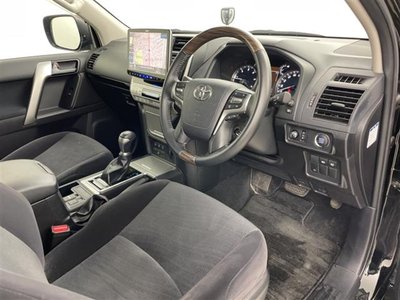 2022 Toyota LAND CRUISER PRADO 照片 22