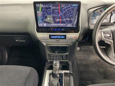 2022 Toyota LAND CRUISER PRADO 照片 13