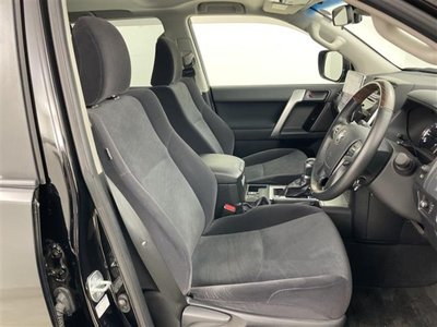 2022 Toyota LAND CRUISER PRADO 照片 23