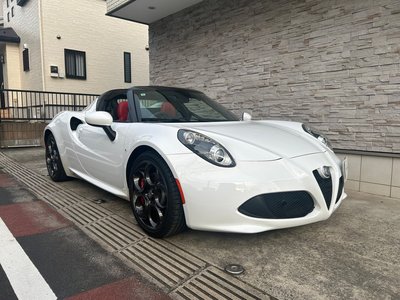 صورة 1 لـ 2018 ALFA Romeo 4C SPIDER