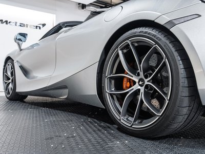 صورة مصغرة 14 لـ 2021 Mclaren 720S SPIDER