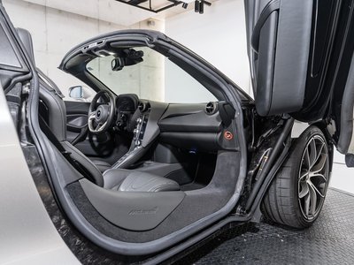 صورة مصغرة 9 لـ 2021 Mclaren 720S SPIDER