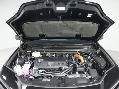 صورة 12 لـ 2026 Toyota CROWN ESTATE