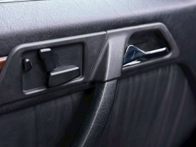 صورة مصغرة 46 لـ 1990 Mercedes-BENZ M-CLASS