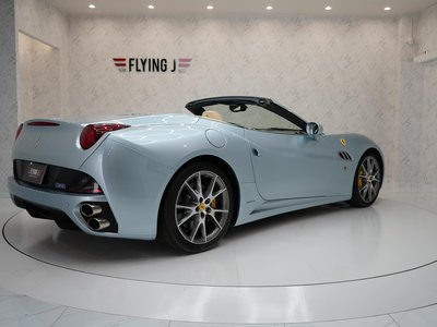 2013 Ferrari CALIFORNIA 30 缩略图 32
