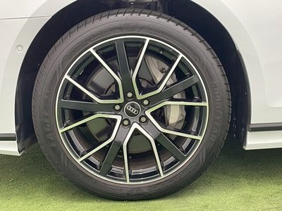 2021 AUDI A8 照片 24
