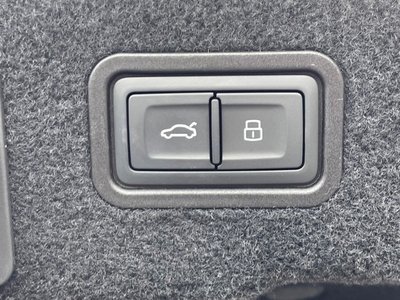 2021 AUDI A8 照片 76