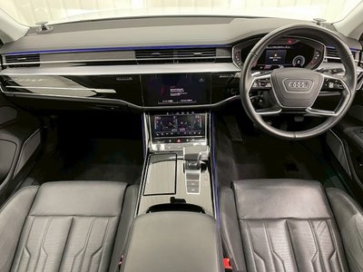 2021 AUDI A8 照片 33