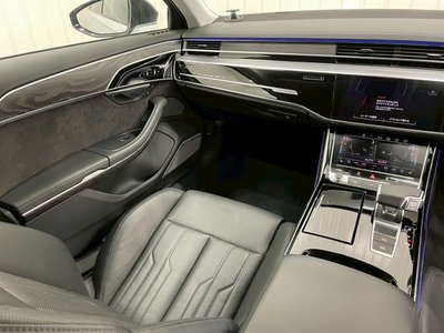2021 AUDI A8 照片 35
