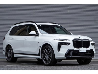 2025 BMW X7 photo 14