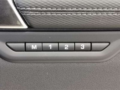 2024 LAND Rover DISCOVERY SPORT thumbnail 17