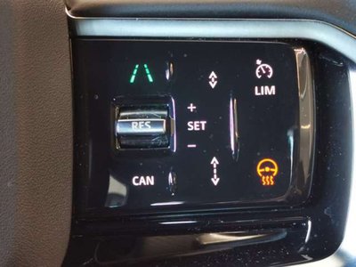 2024 LAND Rover DISCOVERY SPORT photo 13