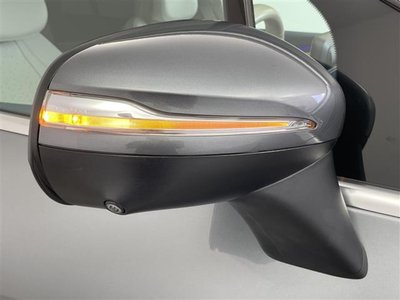 2023 Mercedes-BENZ EQE thumbnail 38