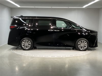 2024 Toyota ALPHARD photo 4