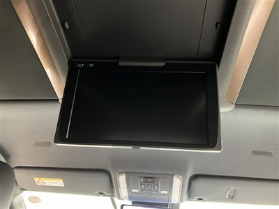 2024 Toyota ALPHARD photo 11